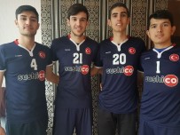 YAŞAR YıLMAZ - Manavgatlı 4 Genç Sporcu Voleybol Milli Takımına Seçildi