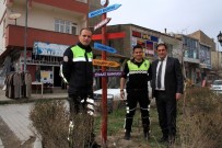 NOSTALJI - Nostaljik Yönlendirme Levhaları Büyük Beğeni Kazandı