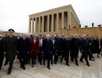 ANıTKABIR - Bahçeli, MYK ve MDK üyeleri ile Anıtkabir'de