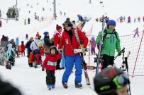 TURİST REKORU - Krasnador Kış Turizminde Yüzde 20'Lik Artış Gösterdi