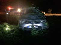 Osmaneli'de Hafif Ticari Araç Takla Attı, 5 Yaralı