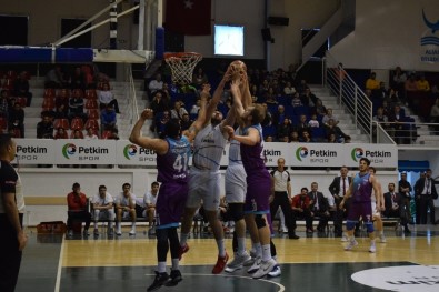 Türkiye Basketbol Ligi Açıklaması Petkim Spor Açıklaması 87 - Afyon Belediyesi Açıklaması 78
