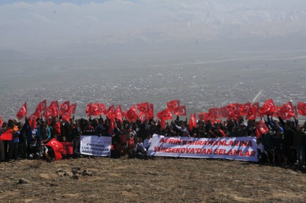 Hakkari'de Zeytin Dalı Harekatı'na destek yürüyüşü