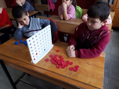 Balya'da Dereköy İlkokulu Çalışmalarıyla Göz Dolduruyor