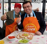 İŞKUR - Başkan Taşçı, Down Sendromlu Gençlerle Pizza Yaptı