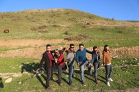 CUDI DAĞı - Cudi Dağı'nda Yamaç Paraşütü Etkinliği