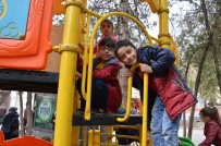 ÇOCUK İSTİSMARI - Kırıkkaleliler De 'Çocuk Parklarına Kamera Konulsun' Dedi