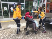 Konya'da Otomobil Şarampole Devrildi Açıklaması 4 Yaralı