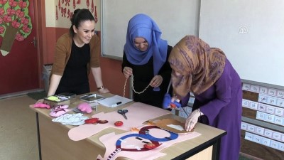 Köy Okulunda 'Keçeden Modeller'le Eğitim