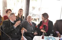 AVCILAR BELEDİYESİ - Avcılar'da Yaşlılar Kahvaltıda Buluştu