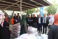 İL TARIM MÜDÜRLÜĞÜ - Çiftçiye Nohut Tohumu Ve Gübre Dağıtıldı
