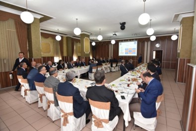 'Haftaya Başlangıç' Toplantıları Devam Ediyor