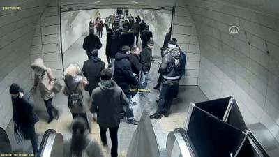 Metro İstasyonunda Yürüyen Merdivendeki Çökme