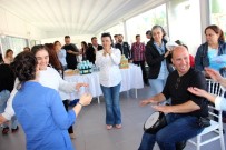 DOWN SENDROMU - Minik Öğrenciler İle Down Sendromlu Çocuklar Kaynaştı