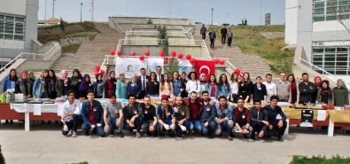 NEÜ'de Zeytin Dalı Harekatı'nda Görevli Mehmetçiğe Destek İçin Kermes