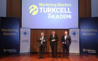 AKREDITASYON - 'Pazarlama Master'ları Mezun Oldu