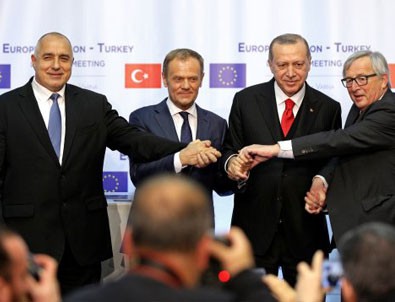 AB Komisyonu Başkanı Juncker'dan ilginç sözler