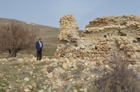 BAŞKENT ÜNIVERSITESI - Adilcevaz'daki 600 Yıllık Kilise İle Kef Kalesi Turizme Kazandırılacak