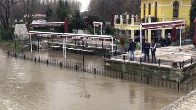 DSİ Tıkanan Meriç Köprüsü'nün Gözlerini Temizledi