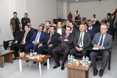 (Düzeltme) Diyarbakır Stadyumu Türkiye Kupası Finaline Hazırlanıyor