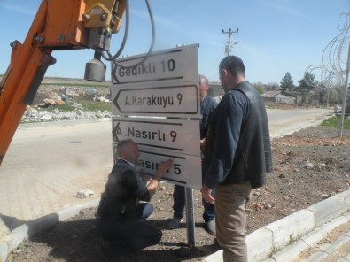 Gölbaşı'nda Köylerin Tabelaları Değiştirildi