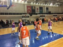 MEDYA ÇALIŞANLARI - Osman Aşkın Bak, Basketbol Turnuvasına Katılan Medya Çalışanlarına Meydan Okudu