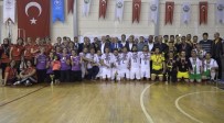 YUKARıKOCAYATAK - Serik'te Voleybol Turnuvası Nefes Kesti