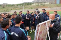 FUTBOL OKULU - TFF Geleceğin Antrenörlerini Tokat'ta Yetiştiriyor