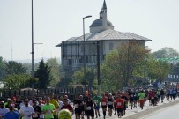 MİTİNG ALANI - Vodafone 13. İstanbul Yarı Maratonu'nda Yeni Parkurlar Belli Oldu