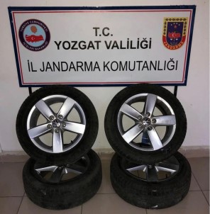 Yozgat'ta Lastik Ve Jant Hırsızları Tutuklandı