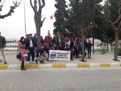 Karaman'da Üniversiteli Öğrencilerden Kan Bağışı