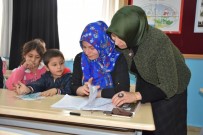 OKUMA YAZMA SEFERBERLİĞİ - Miniklerden Büyüklere Okuma Yazma Eğitimi