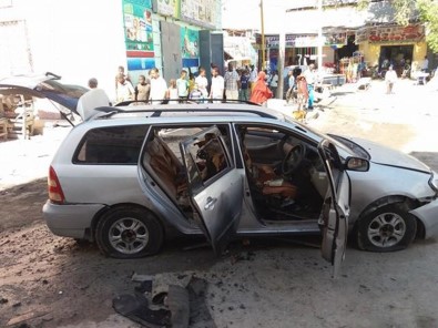 Somali'de İnsani Yardım Vakfında Patlama Açıklaması 2 Yaralı