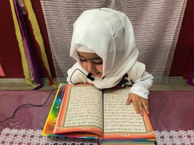 5 Yaşındaki Şengül Kur'an Okumayı Öğrendi
