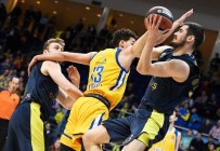 DOĞUŞ - Fenerbahçe Doğuş Deplasmandan Galip Ayrıldı