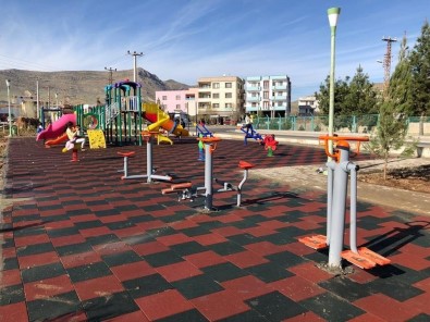 Hani'de Hijyenik Çocuk Parkları