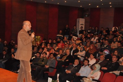 Tarihçi Yazar Uğurluel'e Nazilli'de Büyük İlgi