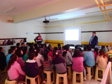 Yenice'de Öğrencilere Trafik Eğitimi Verildi