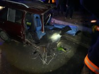 MALATYA ADLI TıP KURUMU - Malatya'da İki Araç Çarpıştı Açıklaması 2 Ölü 4 Yaralı