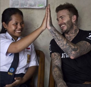 UNICEF İyi Niyet Elçisi David Beckham Endonezya'da