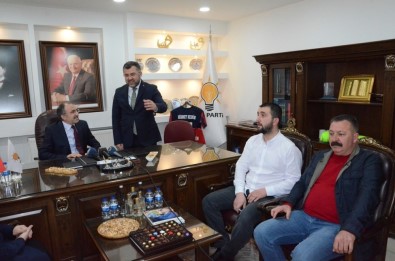 Bakan Yardımcısı Yavilioğlu 'Düzce AK Partinin Kalesidir'