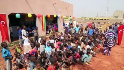 Cansuyu, Mali'de Okul Ve Cami Açtı