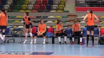 ŞAMPİYONLUK MAÇI - Genç Voleybolcunun Çifte Heyecanı