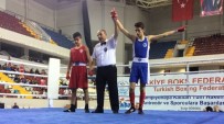 SERVET TAZEGÜL - Kağıtsporlu Genç Boksörlere 5 Madalya