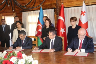 Türkiye, Azerbaycan Ve Gürcistan Savunma Bakanları Giresun'da Yaylada Buluştu...(3)