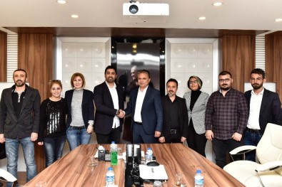 Başkan Uysal, Kuaförleri Ağırladı