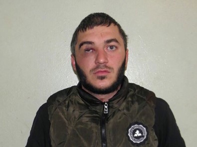 El Bombası Ve Uyuşturucuyla Yakalanan Çeçen Tutuklandı