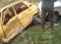 Şanlıurfa'da Trafik Kazası Açıklaması 2 Yaralı