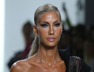 Çağla Şıkel: Gigi Hadid’le aynı podyumda yürüyebilirdim