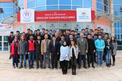 MAGİAD Turgutlu'da Bilişim Zirvesinin İlkini Gerçekleştirdi